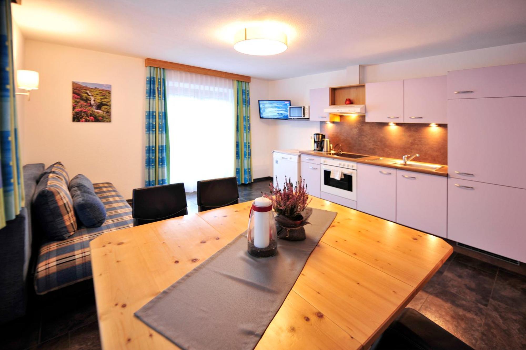 Baeckerei Schranz Bed & Breakfast Sankt Leonhard im Pitztal Exterior foto