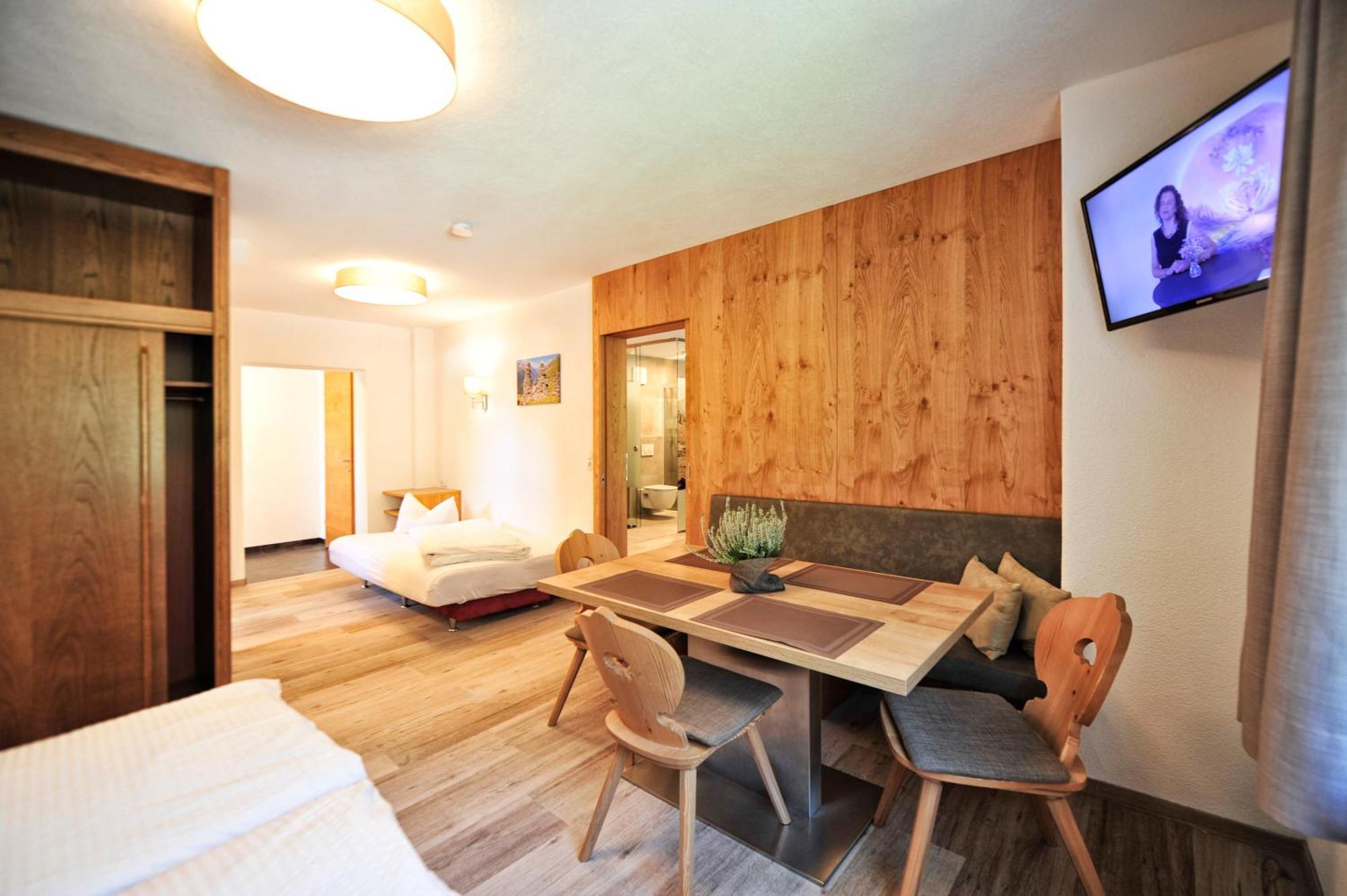 Baeckerei Schranz Bed & Breakfast Sankt Leonhard im Pitztal Exterior foto
