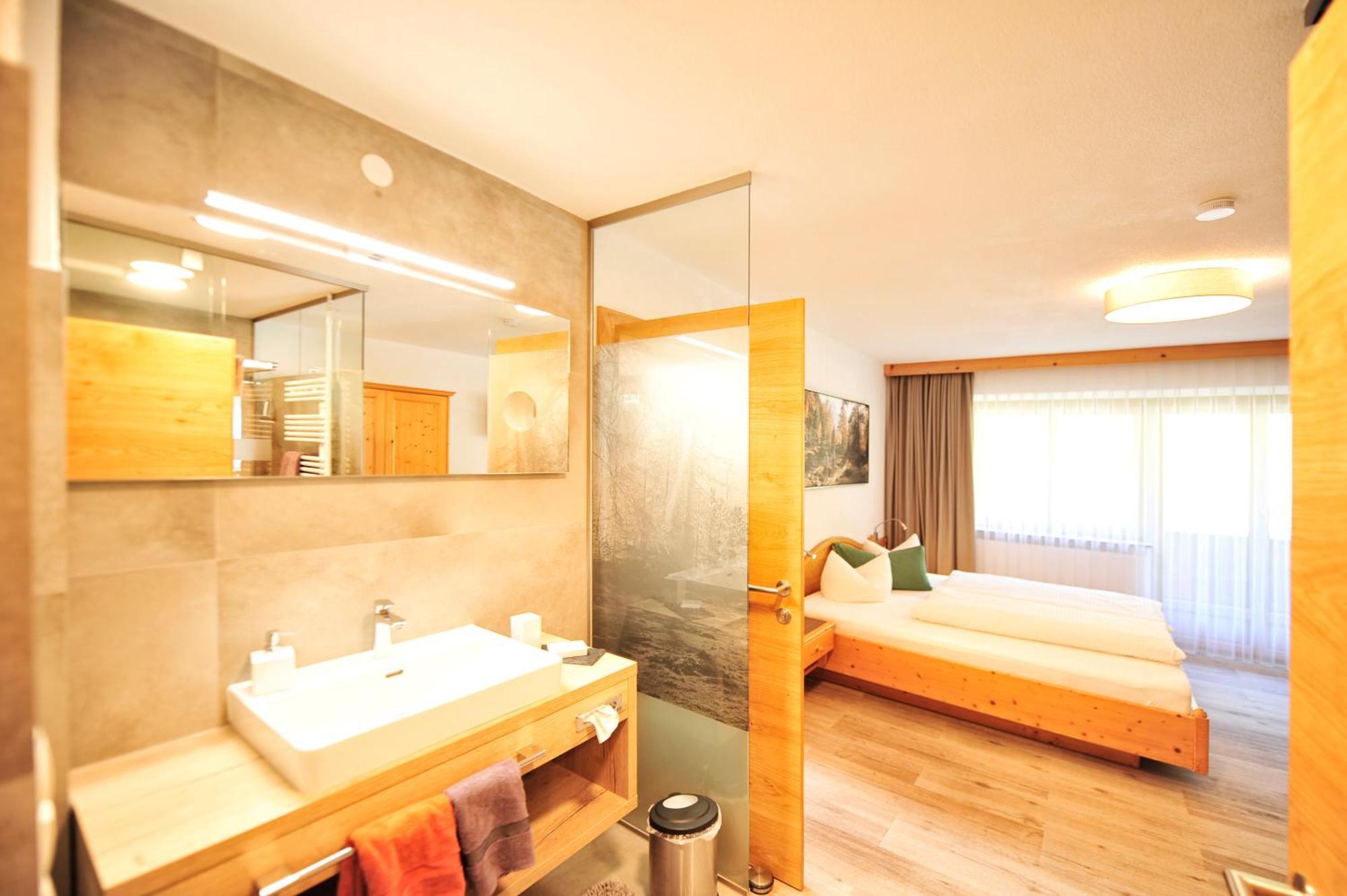 Baeckerei Schranz Bed & Breakfast Sankt Leonhard im Pitztal Exterior foto