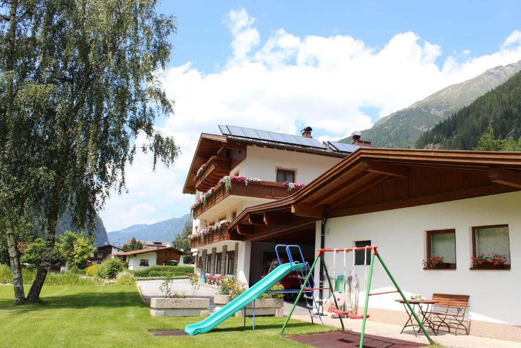 Baeckerei Schranz Bed & Breakfast Sankt Leonhard im Pitztal Exterior foto